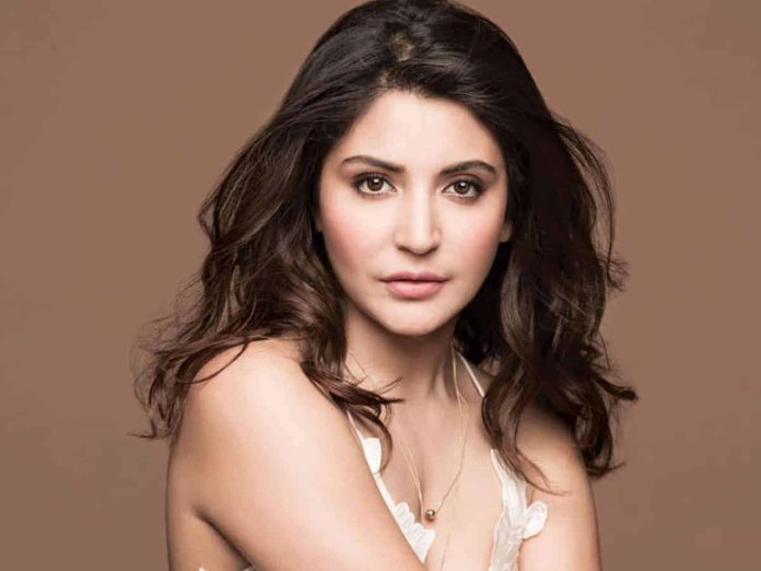 Anushka Sharma got angry at the reporter for taking the picture of daughter Vamika, the actress gave such a reaction in anger