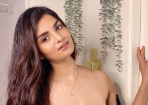 Anveshi Jain sparks like Barbie doll in satin deep neck mini dress