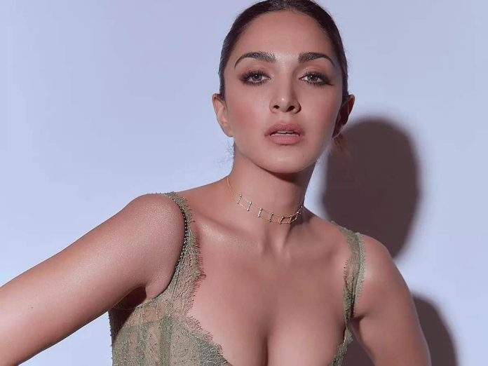 Kiara Advani crossed all limits of boldness, got a bo*ld photoshoot done wearing a completely transparent dress, people were shocked to see