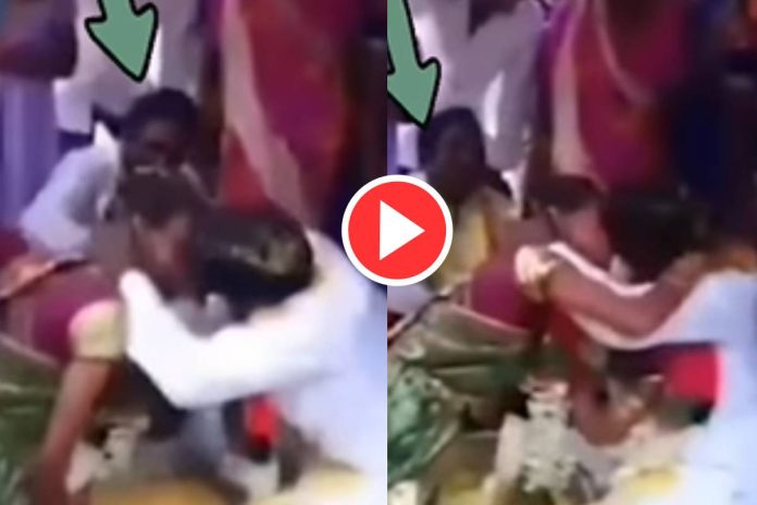 After marriage, said to the bride and groom - kiss them now, but they will not believe what they did. watch video