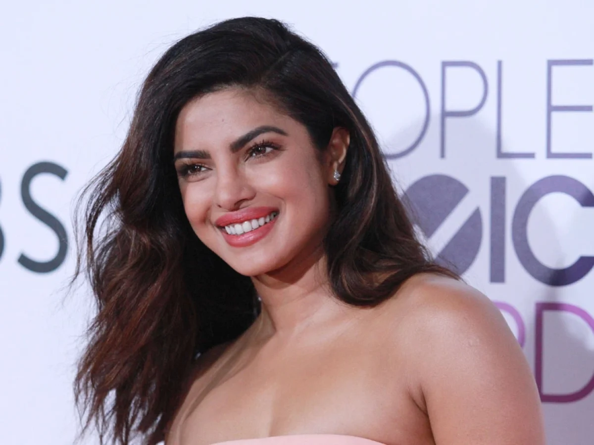 Priyanka Chopra bold pic - informalnewz