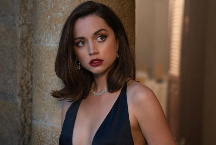 Ana De Armas's topless photoshoot created panic on the internet, fans were convinced of Ada