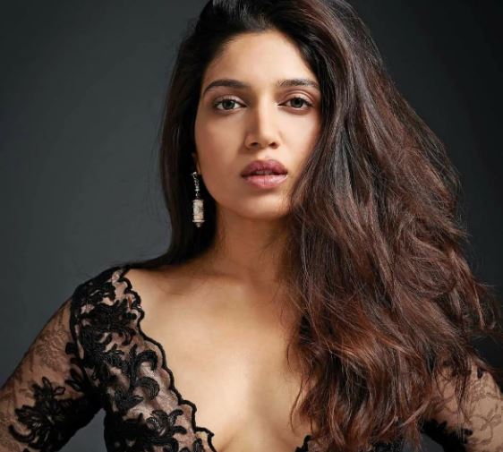 Bhumi Pednekar crossed all limits, wearing a bra, opened the button of the pants, shot a bold video, watch video