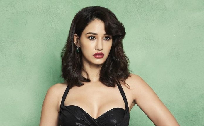 Disha Patani made hearts clean bold wearing a black bralette, Tiger Shroff will not be able to live without patching up!