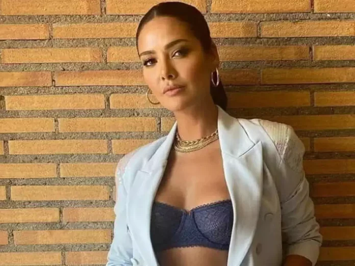 Esha Gupta at the age of 36 flaunted her curvy figure in revealing dress