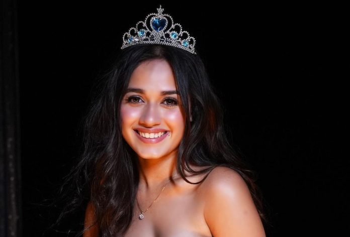 Jannat Zubair crossed all limits of boldness at the age of 21, captured a very bold look on camera, see photos