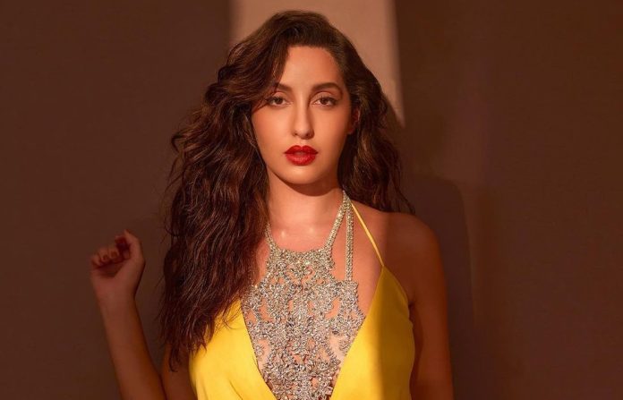 Nora Fatehi bo*ld avatar seen in saree too, eyes fixed on stylish blouse - see here