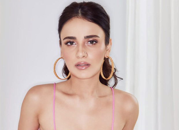 Radhika Madan crossed all limits of boldness, wearing a front open top, got a bold photoshoot, seeing people said – what will you believe by doing…
