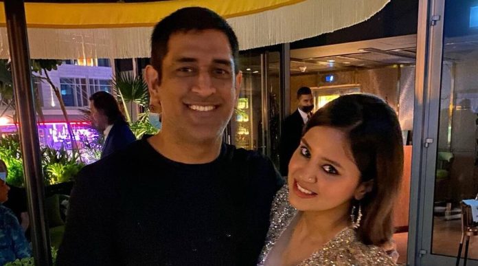 Wife Sakshi clashed with Dhoni, Mahi said – doing this on Instagram to increase followers