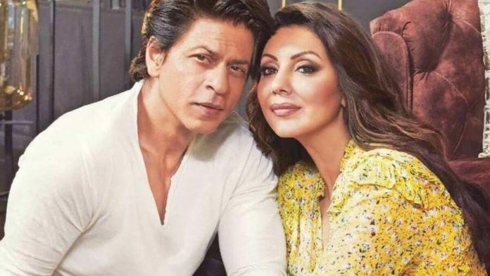 Gauri Khan commented on Shah Rukh Khan's shirtless picture, said- Oh my God! Now this...