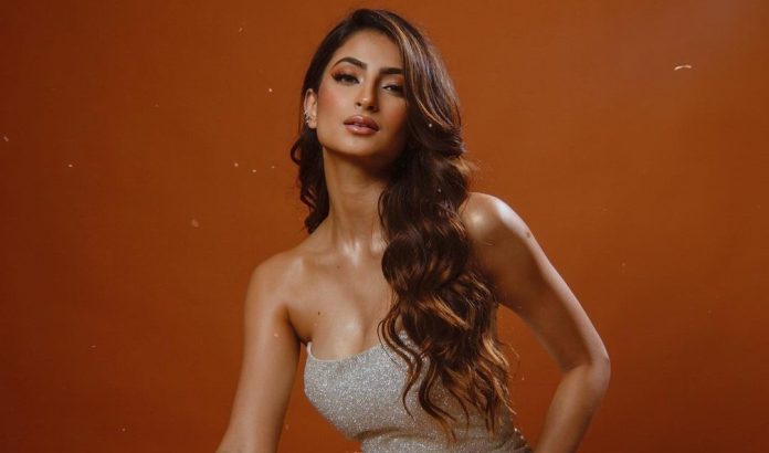 Palak Tiwari showed off her hot look by wearing a bralette brown top hinged on the cords, fans were dazzled Palak Tiwari showed off her hot look by wearing a bralette brown top hinged on the cords, fans were dazzled