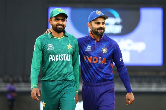 T20 World Cup: 'Rain Has Won'! India-Pakistan T20 World Cup Match Could Be a Washout and Fans are Tearing Up