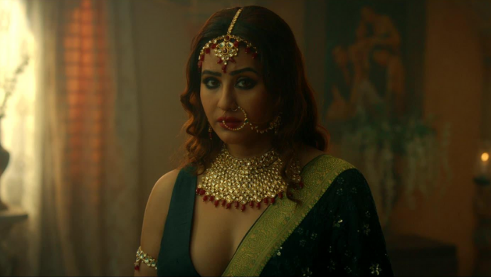 Angoori Bhabhi's bold look in 'Paurushpur' web series, fans were surprised to see