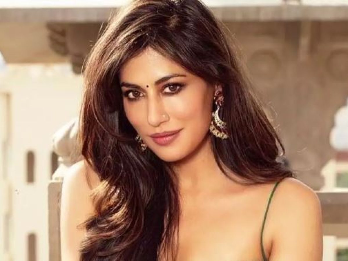 Chitrangada Singh crossed all limits of bo*ldness at the age of 46, wore a  transparent dress for a photoshoot, see photos - informalnewz