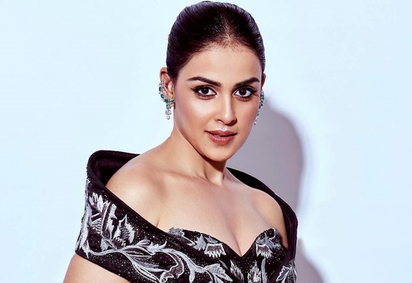 Career flop in Bollywood, yet Genelia D'Souza lives a luxurious life -  informalnewz