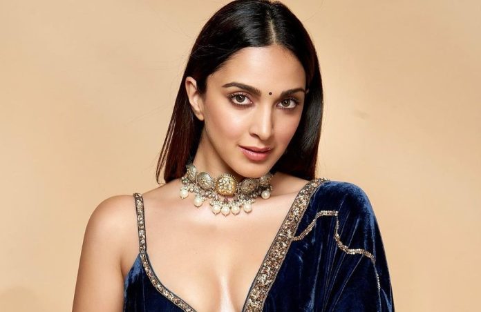 Kiara Advani gave such poses to show bo*ldness, wearing only one buttoned hinges on top