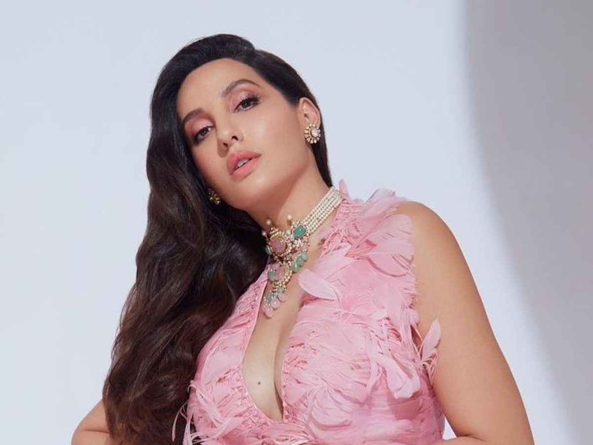 1200px x 900px - Nora Fatehi looked stunning wearing a beautiful lehenga, eyes fixed on the  pictures - informalnewz