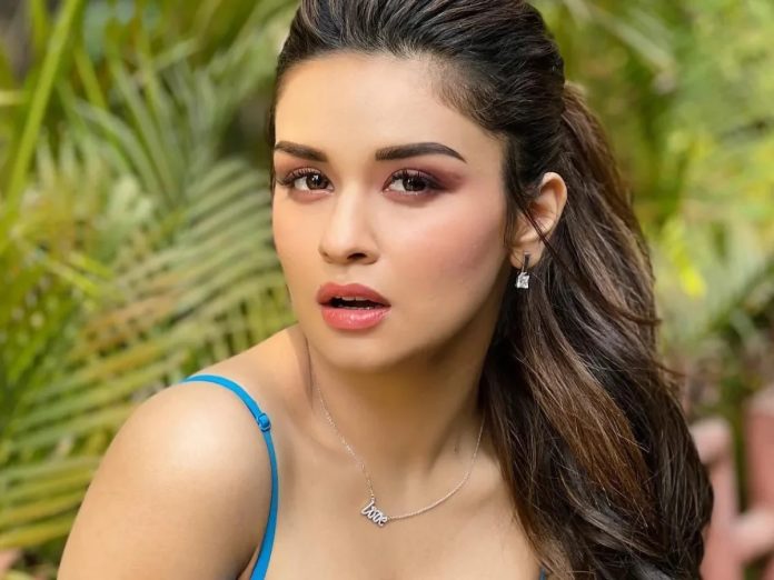 Avneet Kaur did a bo*ld photoshoot at the age of 21 in a black transparent short dress, people were left sweating after seeing the pictures