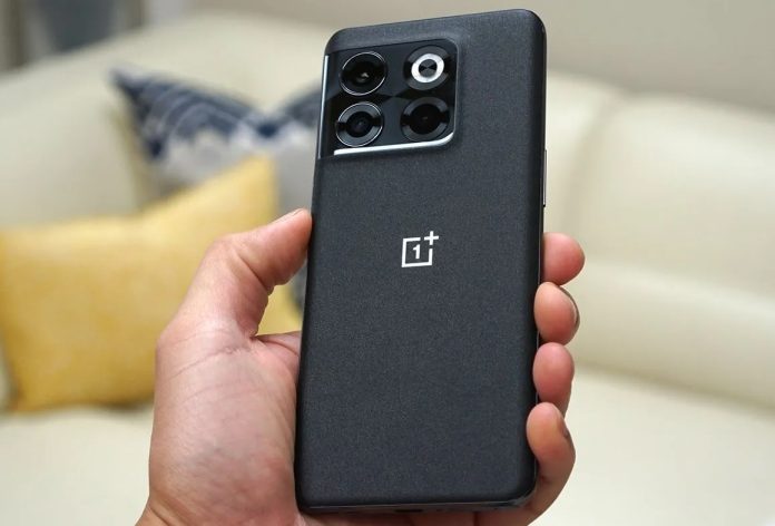 OnePlus 5G: Bumper discount of Rs 24,050 on OnePlus 5G phone with 12GB RAM, big sale till January 31 OnePlus 5G: Bumper discount of Rs 24,050 on OnePlus 5G phone with 12GB RAM, big sale till January 31