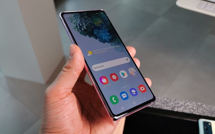 Samsung Galaxy S22 5G available at half price, bumper discount in Flipkart Sale