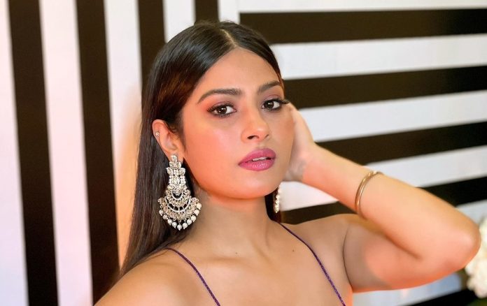 Actress Krishna Mukherjee (2)