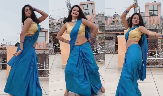 Viral Dance video: Bhabhi did a bold dance on the terrace on Haryanvi song, neighbors also went crazy after seeing the hotness, watch video