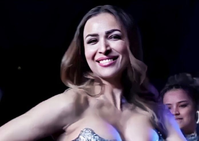 Malaika Arora did a bo*ld photoshoot wearing a revealing dress, people were blown away after seeing the pictures