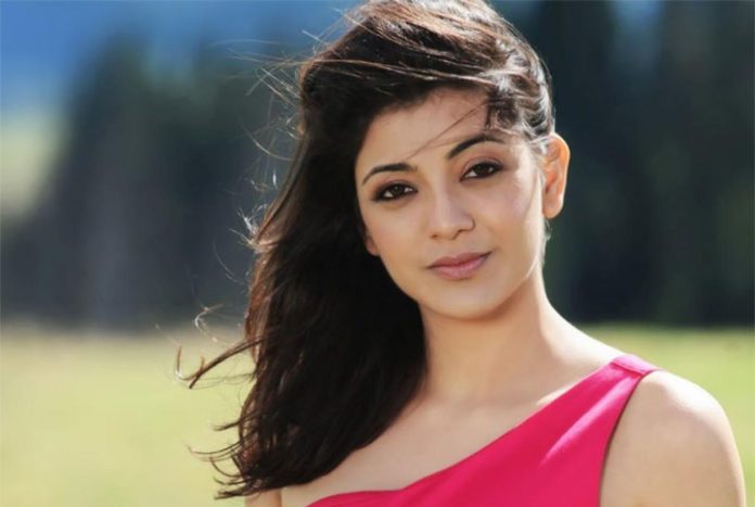 Kajal Aggarwal was shooting an emotional scene, then the famous actor forcibly kissed her on the lips, and then happened...!