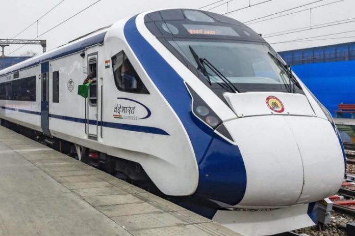 Vande Bharat New Stoppage: Meerut-Lucknow Vande Bharat Express will now stop at this station as well, new stoppage from 27th July