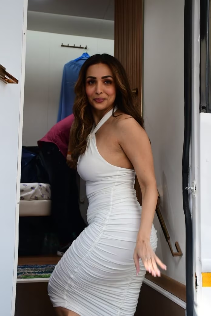 Malaika Arora comes out without bra in a backless dress; people could not take their eyes off