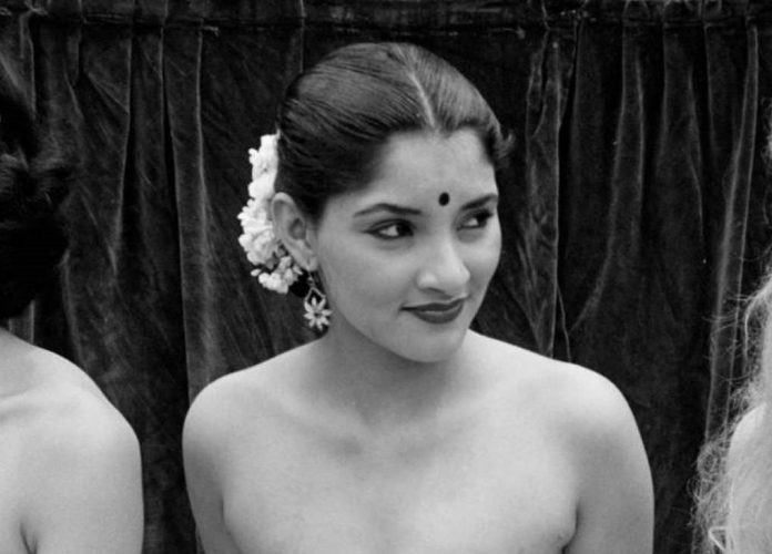 Indrani Rehman wore gajra-bindi with swimsuit, won hearts in Miss Universe contest Indrani Rehman wore gajra-bindi with swimsuit, won hearts in Miss Universe contest