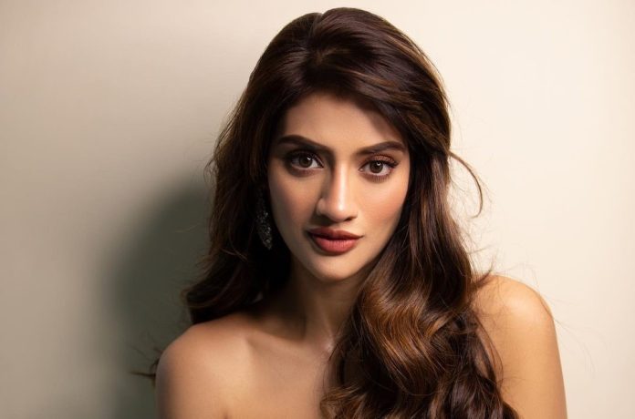 Nusrat Jahan wearing a hot bralette poses s*xy; bo*ldness of the actress increased the mercury of social media