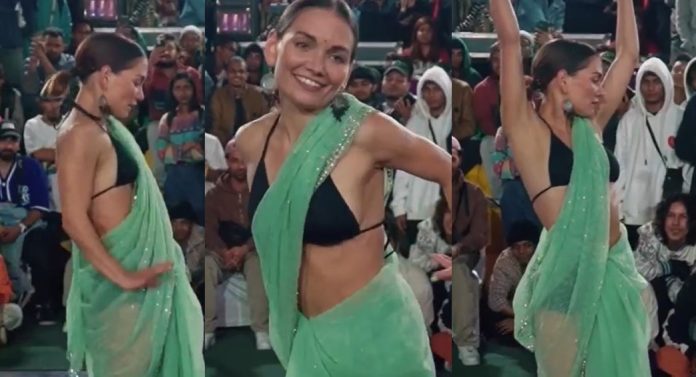 WATCH : Wearing transparent saree over bik*ini, foreign girl did such a dance, the boys were left sweating WATCH : Wearing transparent saree over bik*ini, foreign girl did such a dance, the boys were left sweating
