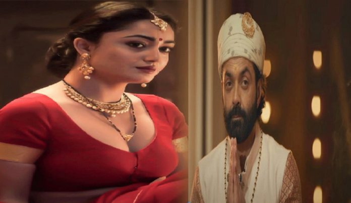 Babita, who gave a bo*ld scene with Baba Nirala, shared a bo*ld video wearing a blue bikini, fans were sweating Babita, who gave a bo*ld scene with Baba Nirala, shared a bo*ld video wearing a blue bikini, fans were sweating