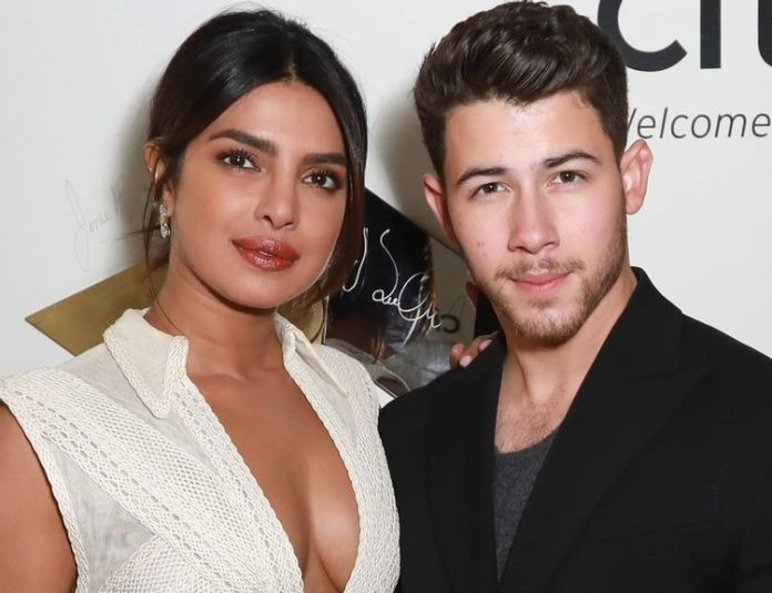 Priyanka Chopra Video : Female fan behaved like this with Nick Jonas, the actress got angry, video went viral