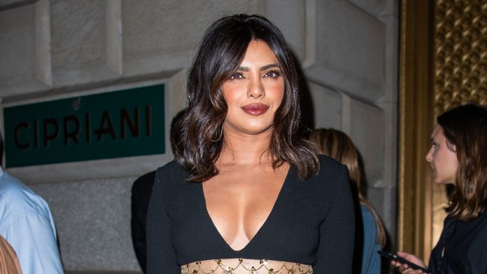 Priyanka Chopra became a victim of Oops moment in a transparent dress, body parts were visible as soon as she read the light of the camera