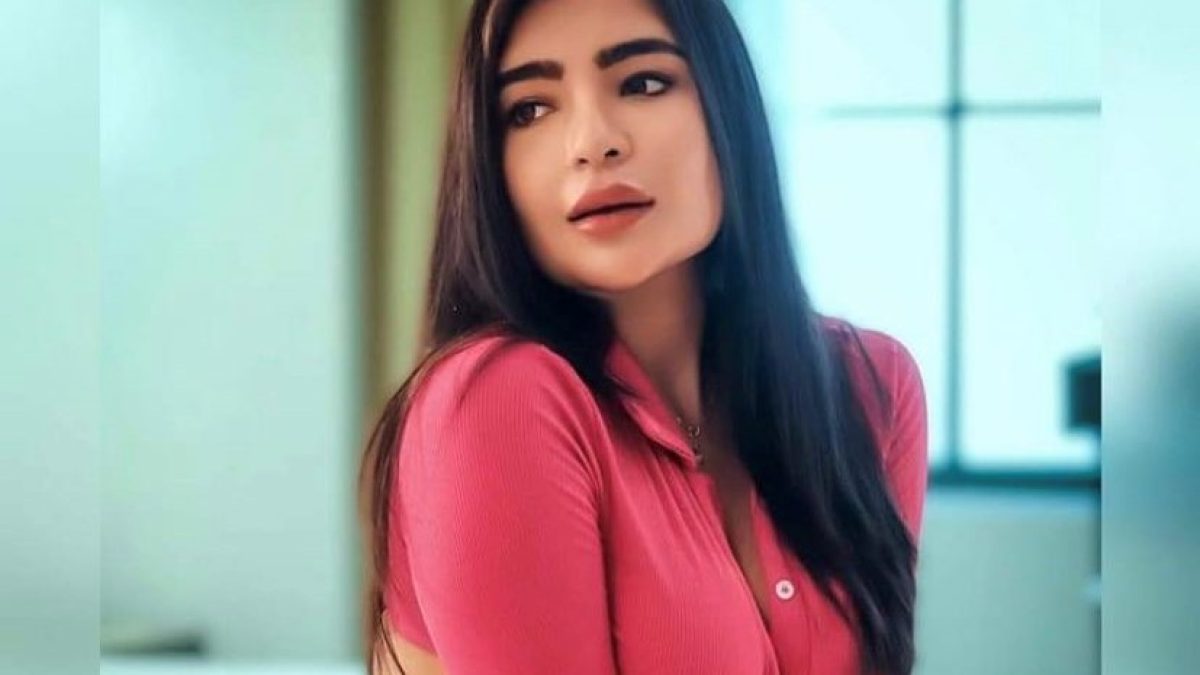 ULLU Web Series : Beta Aashiq Baap Ayyash's story wreaked havoc, Web Series  broke records of boldness - informalnewz