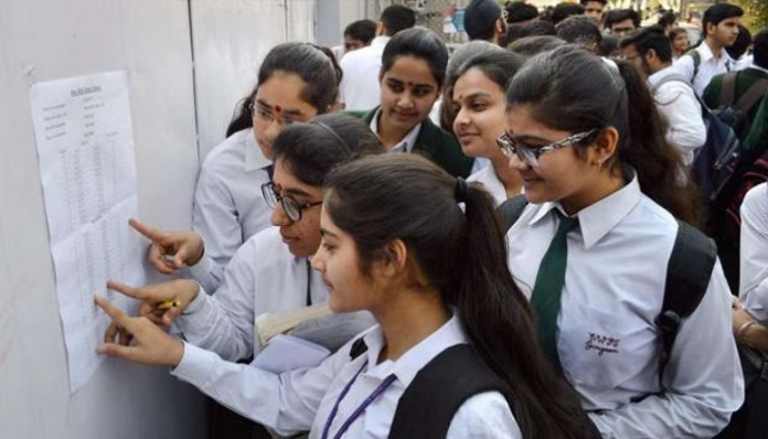 CBSE Board Exams: Class 10th, 12th students will have to appear for CBSE board exams twice a year in 2025.
