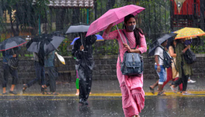 Rainfall Alert: Meteorological Department issues warning of heavy rains with strong winds in Delhi-NCR