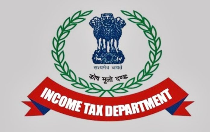 Income Tax Notice: 1000 fine will be imposed for not linking Aadhaar-PAN, these people will have to pay ₹ 10000. Check your name