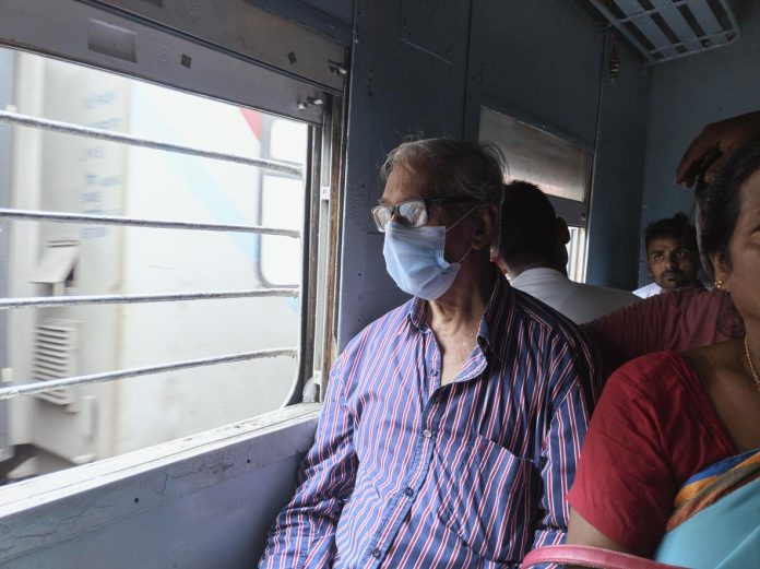 Indian Railway: Good news, Senior citizens will again get discount on train tickets, know full details Indian Railway: Good news, Senior citizens will again get discount on train tickets, know full details