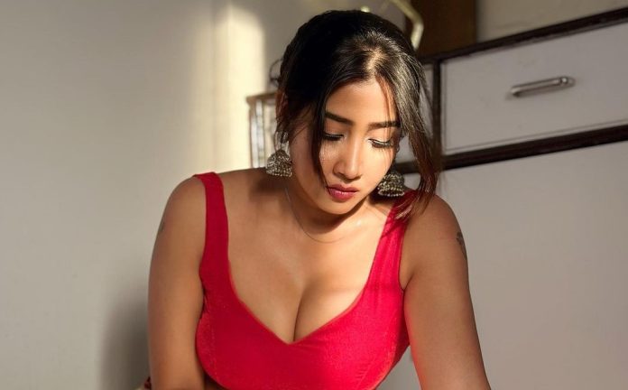 Sofia Ansari showed her condition after drinking a bottle; Fans were furious after seeing the havoc of youth Sofia Ansari showed her condition after drinking a bottle; Fans were furious after seeing the havoc of youth