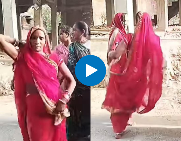 Watch: Bandariya dance is trending in the market, 'aunty' danced like this, the women of the locality got scared!