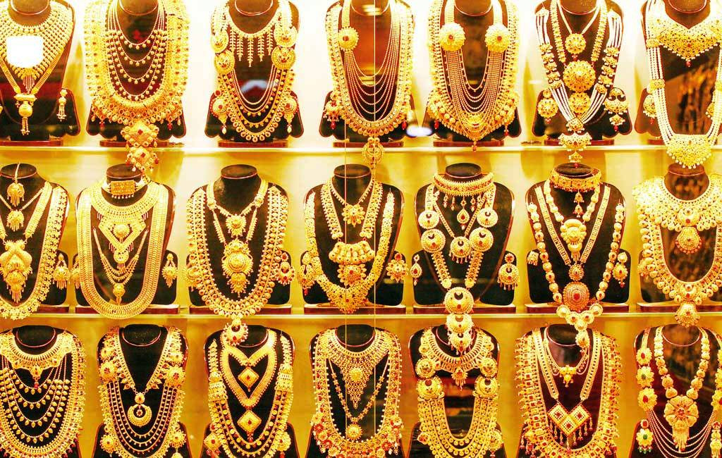 Gold Price Today: Big fall in gold prices, buy 10 grams for only 55000,  make a quick purchase - informalnewz