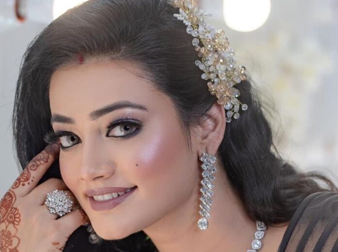Chetna Josshi Tiwari became Mrs India 2023, so beautiful she will not be able to remove her eyes, watch video