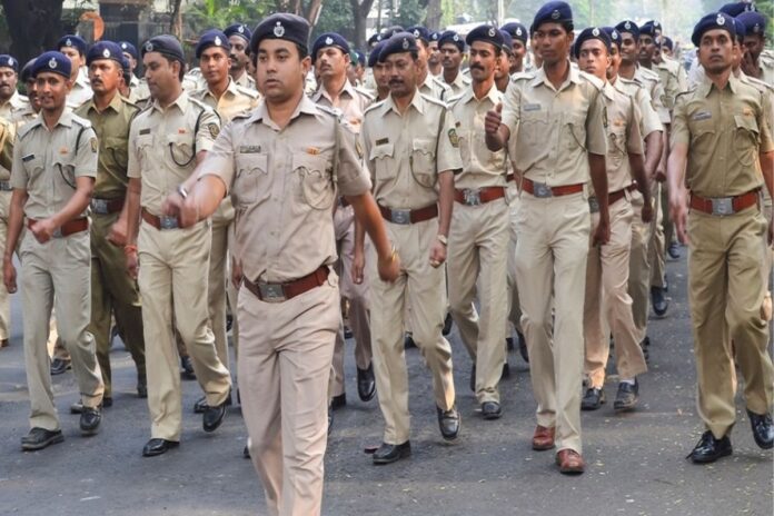 Police Recruitment 2024: Recruitment for 60,244 posts in police, height relaxation for girls, check details