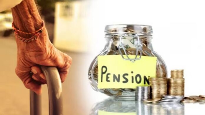 Pension Scheme Big news for pensioners, big announcement from the government regarding NPS account holders, you will also be happy after hearing this. Pension Scheme Big news for pensioners, big announcement from the government regarding NPS account holders, you will also be happy after hearing this.