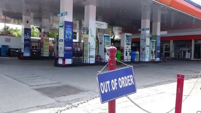 Petrol Pumps Closed: Petrol pumps will remain closed today and tomorrow in this state, warning of indefinite strike from September 15