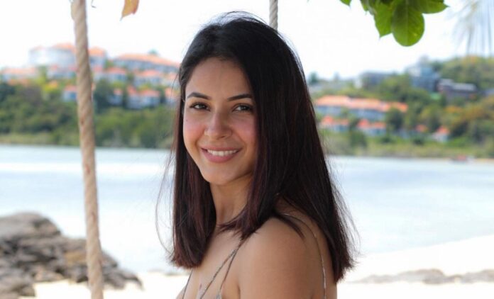 Shahnaz Gill crossed all limits of bo*ldness, got caught on camera in a transparent dress Shahnaz Gill crossed all limits of bo*ldness, got caught on camera in a transparent dress