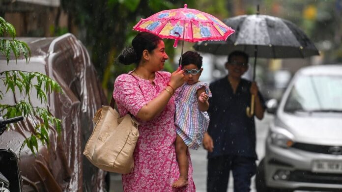 Weather Update Heavy rain forecast in these three big states, IMD issues red alert Weather Update Heavy rain forecast in these three big states, IMD issues red alert